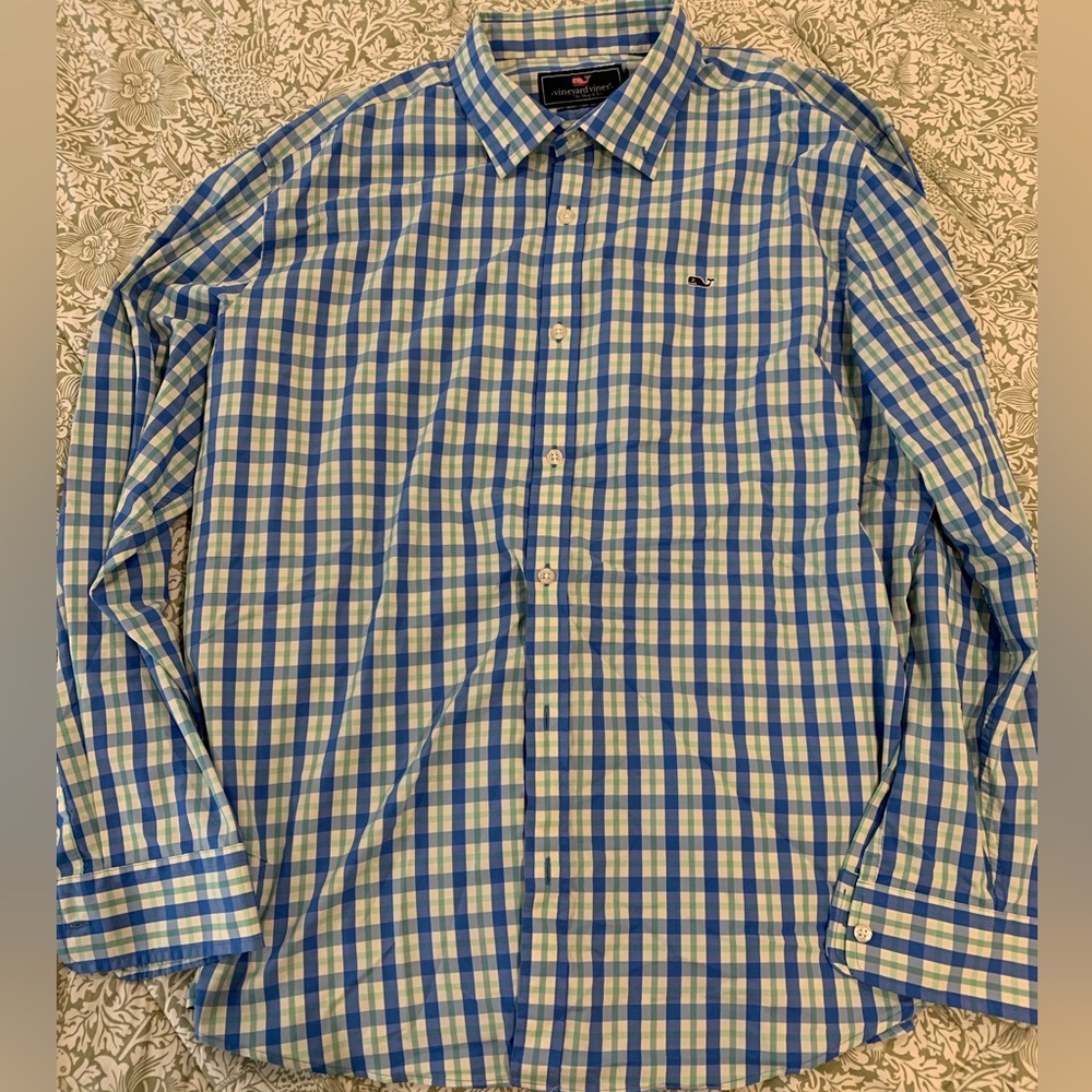 Vineyard Vines Mens 2XL whale shirt